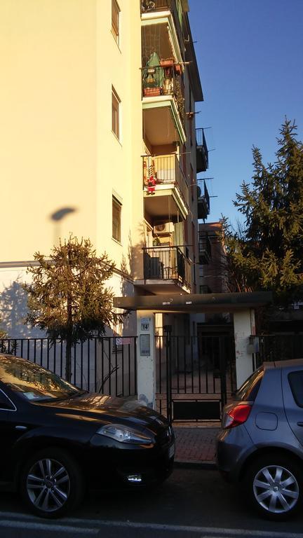 Appartamento Aurora Rozzano Exterior foto